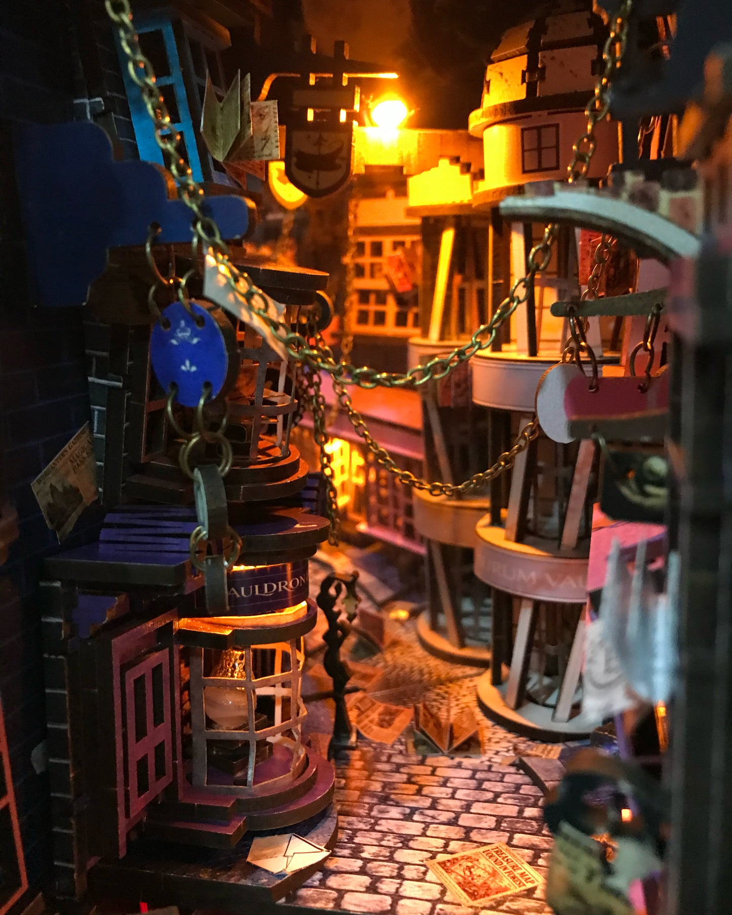 Wizard's Night Alley Book Nook Kiti | 198 Parça DIY Dekor